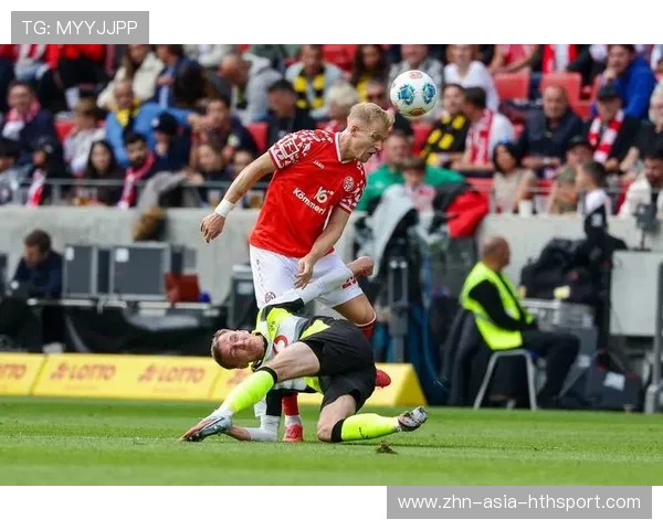 前场冲刺次数增加,助力球队攻防转换的新突破!